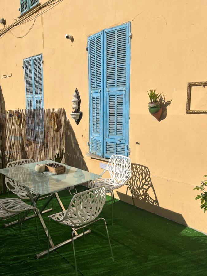 Beautiful With Privat Terrace Apartment *